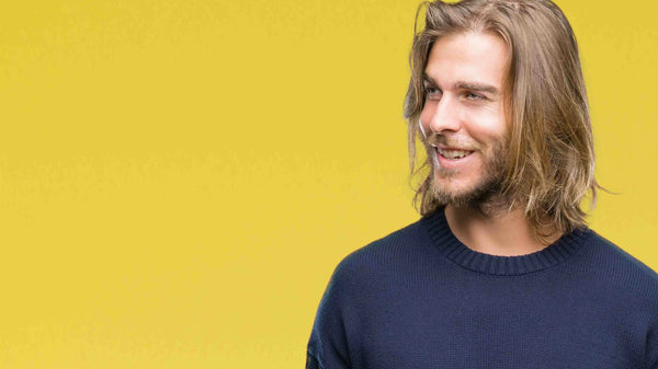 Lange Haare und Bart stilsicher kombinieren: So gelingt es dir